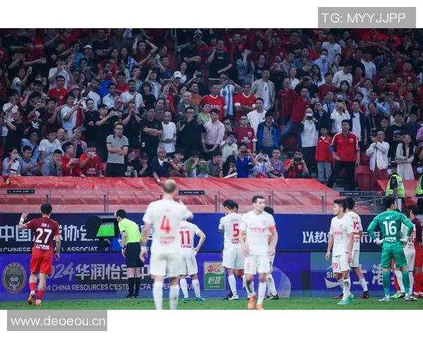 成都篮球队反击战术分析与胜负得失的深度剖析 成都篮球队反击战术分析与胜负得失的深度剖析