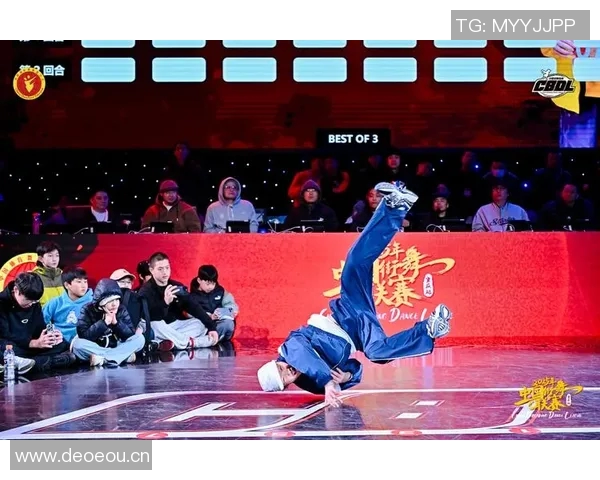 成都街舞队与广州街舞队的精彩对决赛后分析与节奏探讨 成都街舞队与广州街舞队的精彩对决赛后分析与节奏探讨